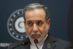 Глава МЗС Ірану назвав заклики США до переговорів визнанням поразки