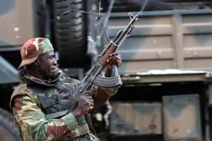 Шукали роботу, а потрапили на війну. Влада Зімбабве розповіла подробиці