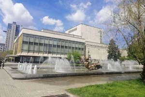 Глава держави змінив статус культурної установи за внесок у розвиток і популяризацію національного музичного та хореографічного мистецтва