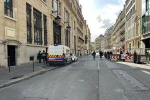 Французька поліція затримала ще двох фігурантів у справі нападу на банк у Парижі