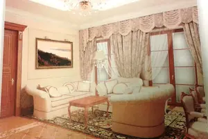 Суд не дозволив вивести з-під арешту будинок біля Межигір’я