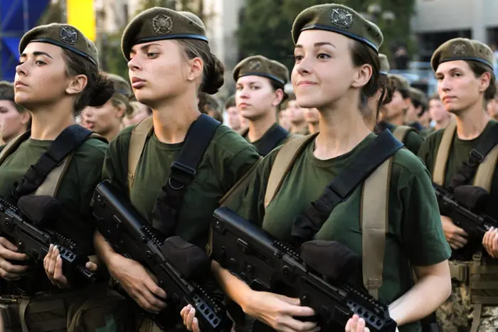 Військовий облік жінок: у Раді з'явився законопроєкт