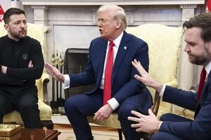 Зеленський, Трамп та Венс. Кадр зі знаменитої сварки лідерів США та України в Білому домі. Кінець лютого 2025 року