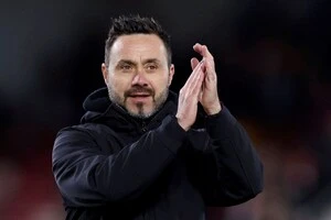 Роберто Де Дзербі знову працюватиме в АПЛ