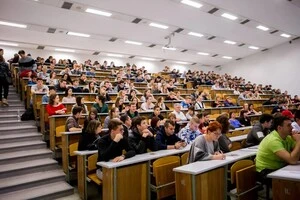 Новації не поширюватимуться на випускників з Білорусі та Росії