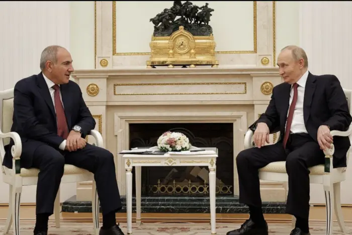 Пашинян поглузував з Путіна через заборону «Телеграму»