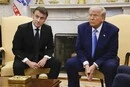 Макрон відповів на погрози Трампа про вихід з НАТО