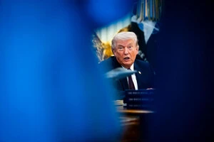 Трамп висунув ультиматум іранській владі після ударів по мосту під Тегераном 