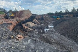 Як повідомив генпрокурор, вивезені корисні копалини критично необхідні для будівництва та відновлення інфраструктури