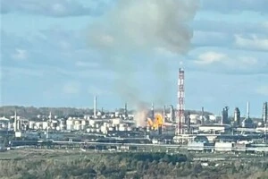 Унаслідок української атаки на підприємстві сталася пожежа