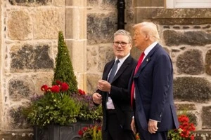 The Guardian: Стосунки Стармера та Трампа зруйновані