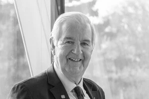 Крейг Ріді став членом МОК у 1994 році