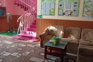 У грудні 2025 року, за даними слідства, між працівницею закладу та дитиною виник конфлікт