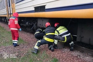 Рятувальники деблокували тіло загиблого та передали медикам