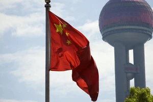 CNN: Китай готує поставку зброї до Ірану на тлі нестійкого припинення вогню