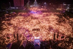 В Угорщині відбувся масштабний протест проти Орбана 