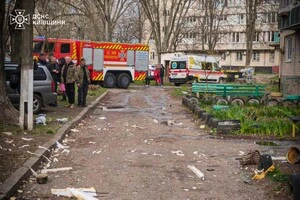 На місці вибуху працювали рятувальники ДСНС та медики