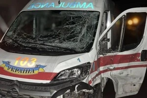 Росіяни атакували «швидку» дроном у Херсоні 