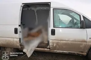 Чоловік помістив тіло родички у пакет і переніс до сараю на подвір’ї