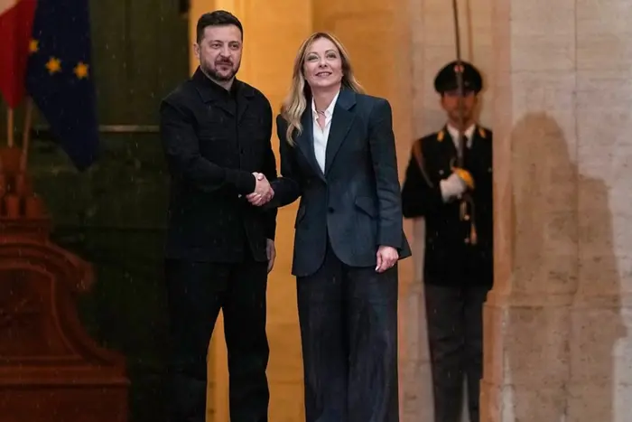 Зеленський прибув до Італії