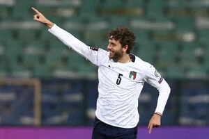 Мануель Локателлі став лідером туринців