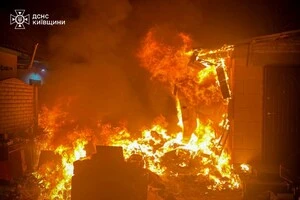 Охоплений вогнембудинок у Броварському районі