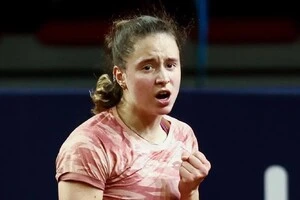 У півфіналі Подрез зустрінеться з переможницею матчу між румункою Сораною Кирстею та угоркою Анною Бондар