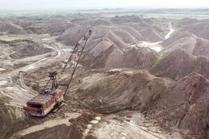 Окупанти почали розробку найбільшого в Україні родовища марганцю