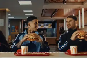 McDonald's вирішив таким чином підтримати гравців перед Чемпіонатом світу з футболу