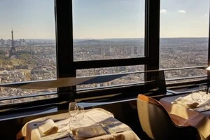 Французькі заклади, на думку українки, не бояться диктувати правила гостям