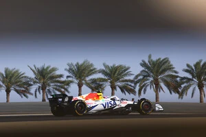 «Великий цирк» зберіг шанси на поїздку до Бахрейну