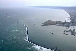 Існує загроза цунамі для кількох регіонів Японії