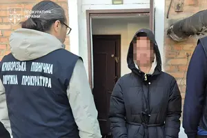 Отримані кошти розподілялися між учасниками схеми