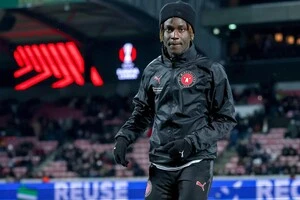 Був у штучній комі. Футболіст «Мідтьюлланна» переніс дві операції після ножового поранення