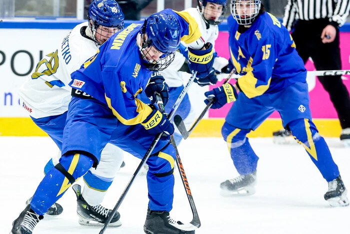Юнацька збірна України з хокею зазнала прикрої поразки на Чемпіонаті світу