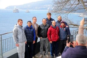 Титуловані російські борці незаконно відвідали анексований Крим для участі у пропагандистському заході