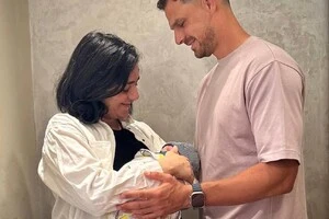 У Жабер та її чоловіка Каріма Камуна 20 квітня 2026 року народився син