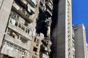 Унаслідок російської атаки постраждали щонайменше 13 будинків