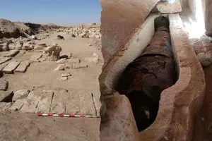 Мумія у Єгипті зберігалася з неочікуваною історичною пам'яткою всередині