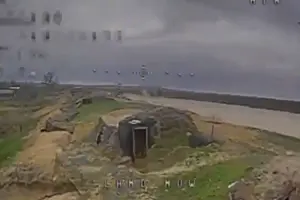 Прикордонники уразили позицію FPV-дронів російських військ