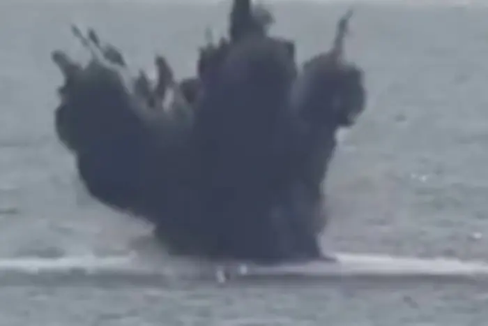 Військово-морські сили знищили катер РФ, що наближався до одеського порту