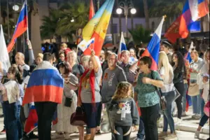 Кремль вивів протести на Кіпр