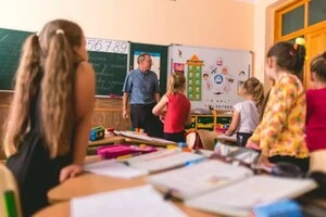 Літні канікули у школах 2026: коли почнуться та скільки триватимуть