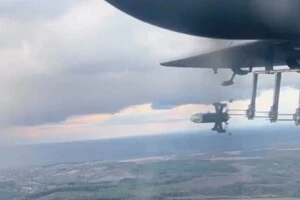 Застосування дрона-перехоплювача у повітрі