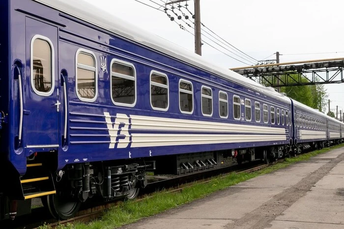 Укрзалізниця додала жіночі вагони на трьох нових маршрутах з 1 травня
