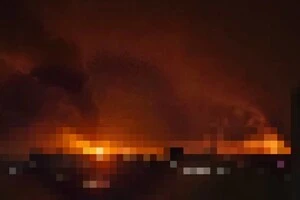 У Дніпрі пошкоджено будинки, постраждали люди (фото, відео) 