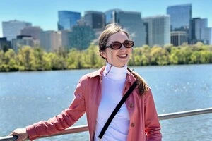 Глибокий розкол між різними верствами населення викликає острах, зазначає блогерка