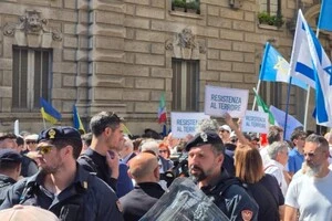 Італія відзначила 81-шу річницю визволення від фашизму та нацистської окупації традиційною ходою з прапорами