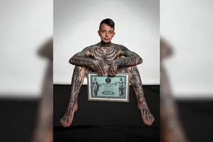 Олег Карпа працює медбратом судово-медичної експертизи