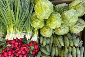 На ярмарках можна закупитися свіжими овочами, фруктами та м'ясом за помірними цінами